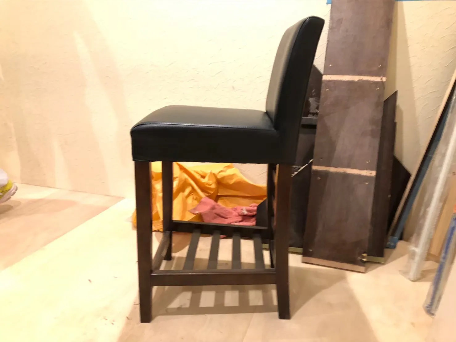 椅子　脚カット後