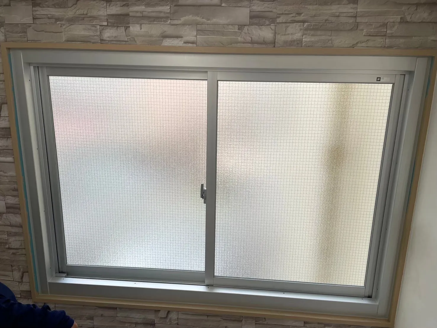 2024年8月  横浜市内ビル  窓リノベーション工事