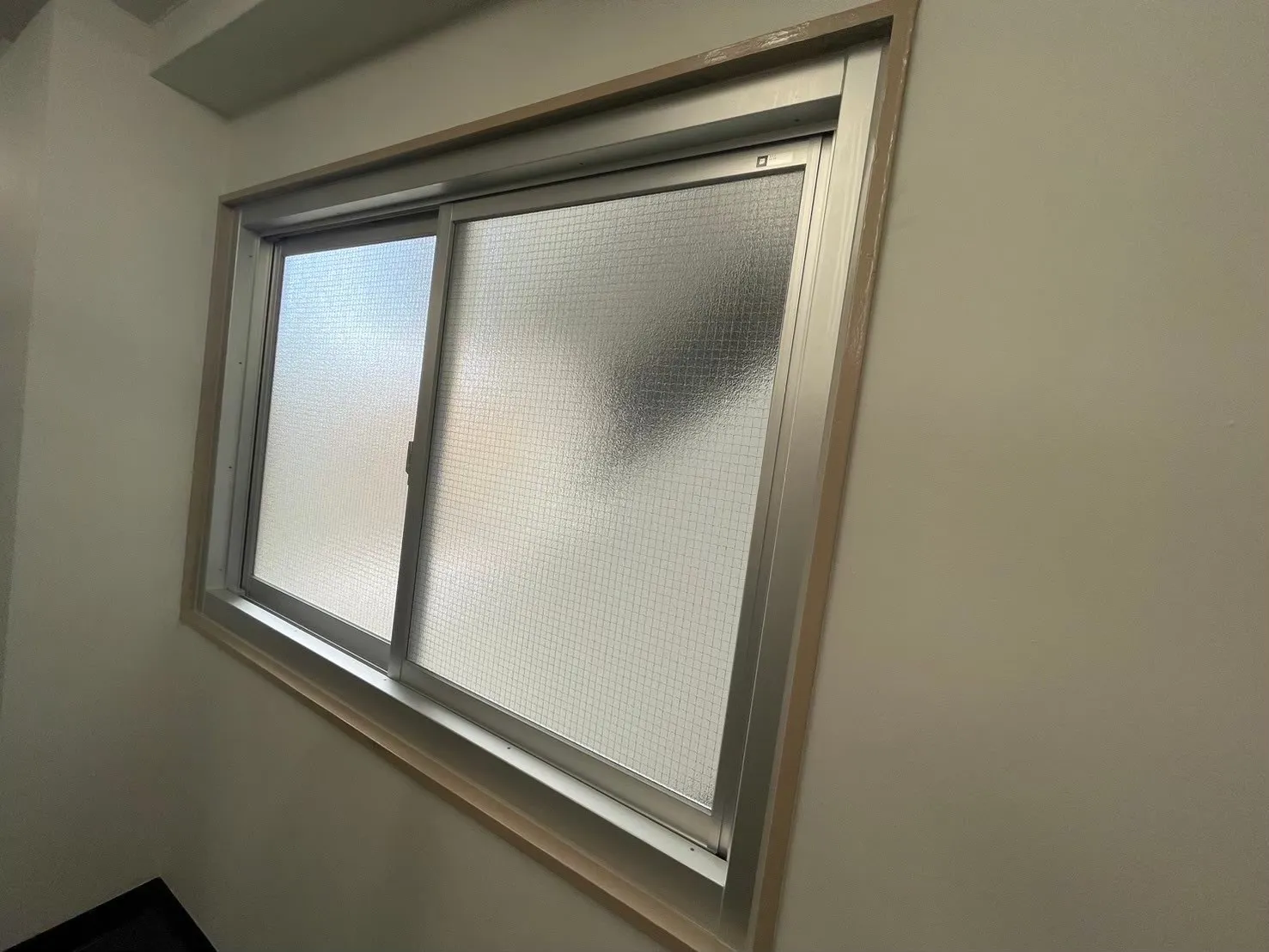 2024年8月  横浜市内ビル  窓リノベーション工事