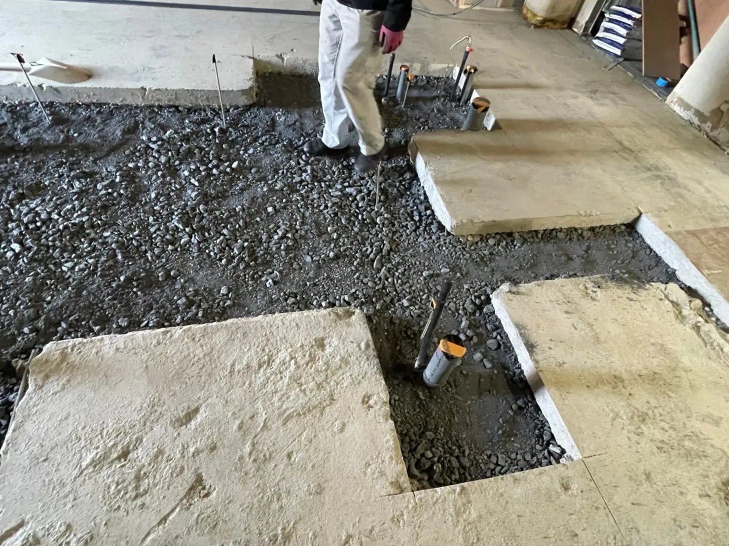 管関係埋設　砕石敷き1