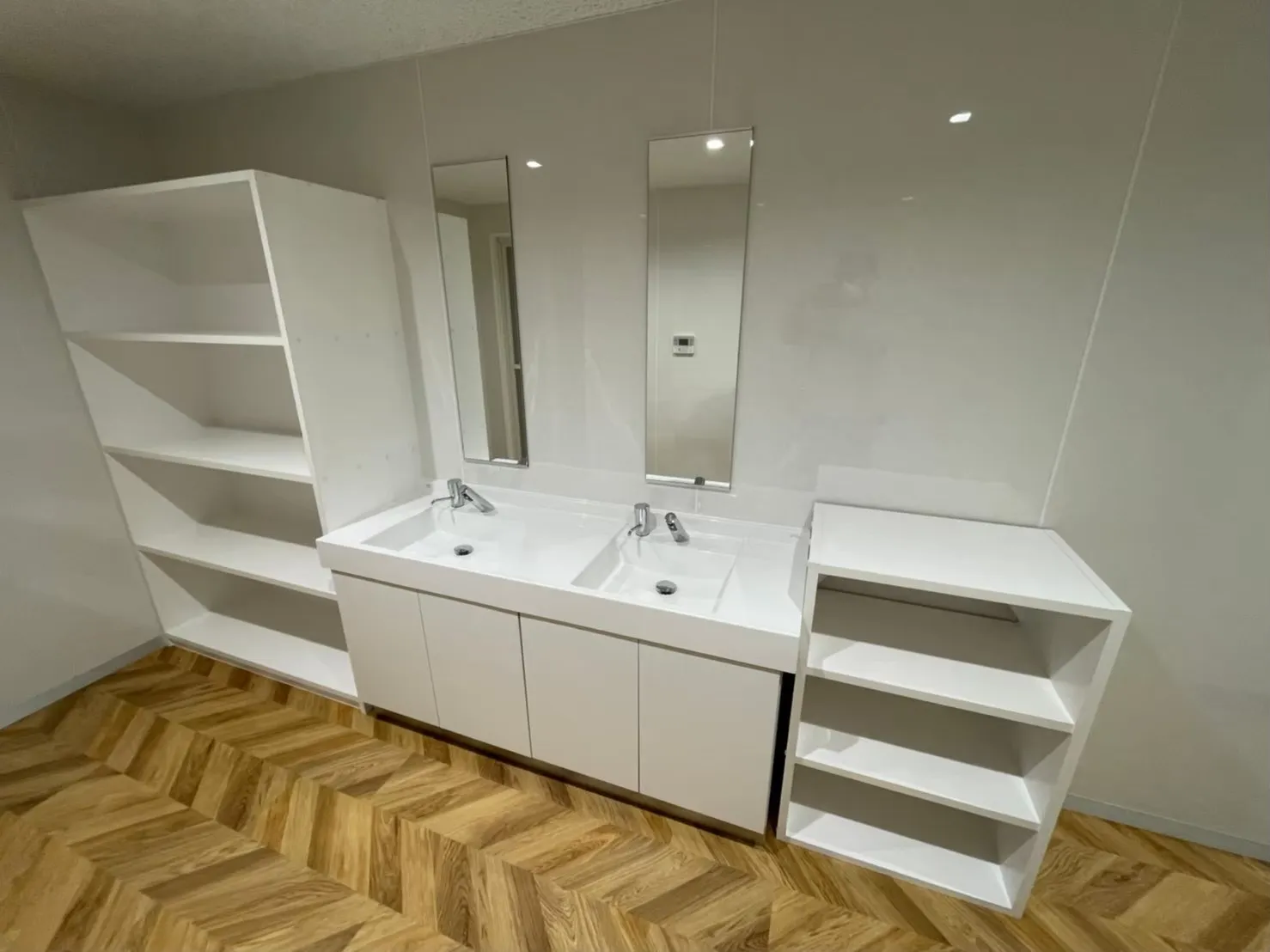 2022年1月　神奈川県某工場内トイレ改修工事