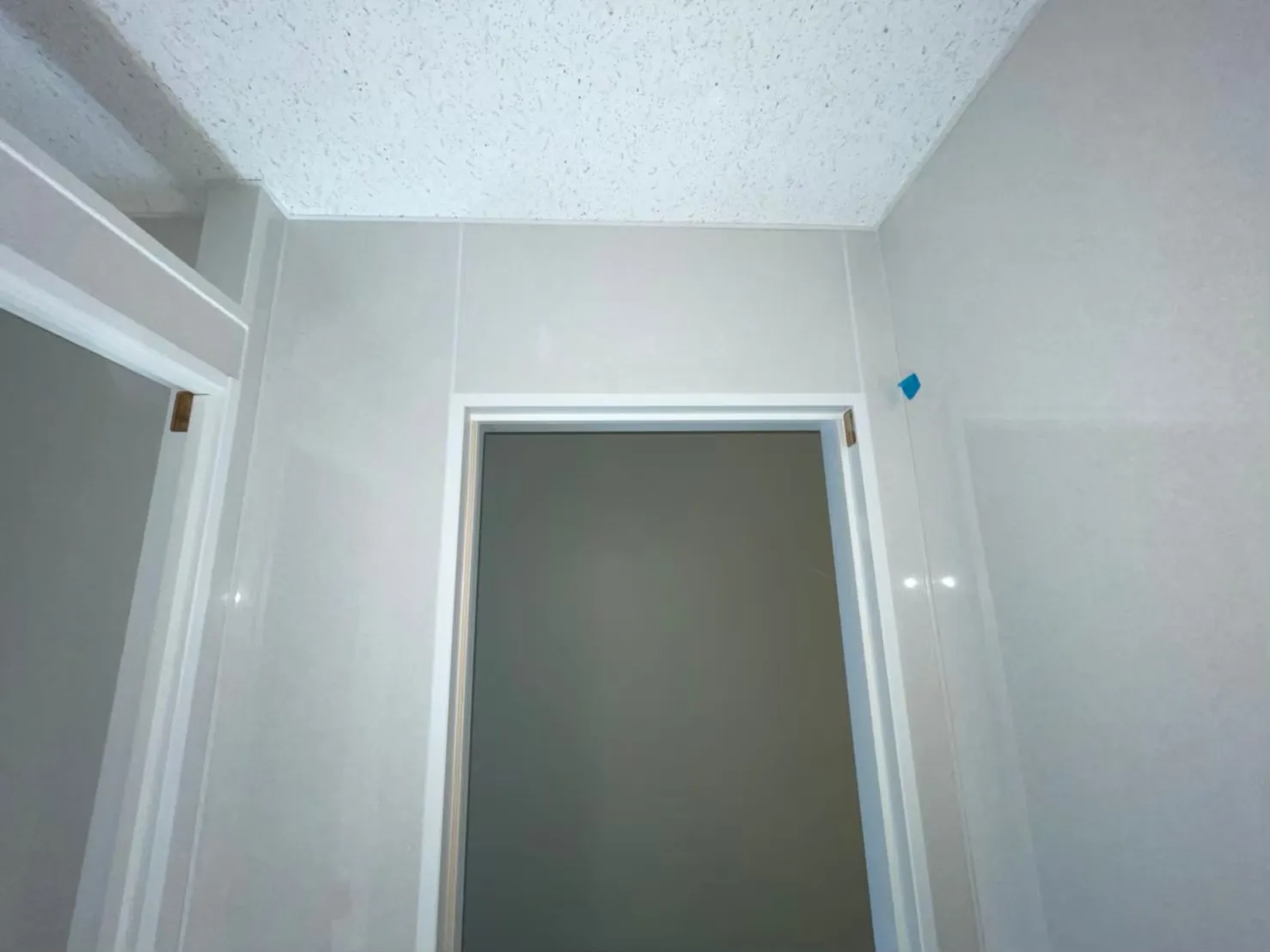 天井仕上げ材　ソーラトン張り後2