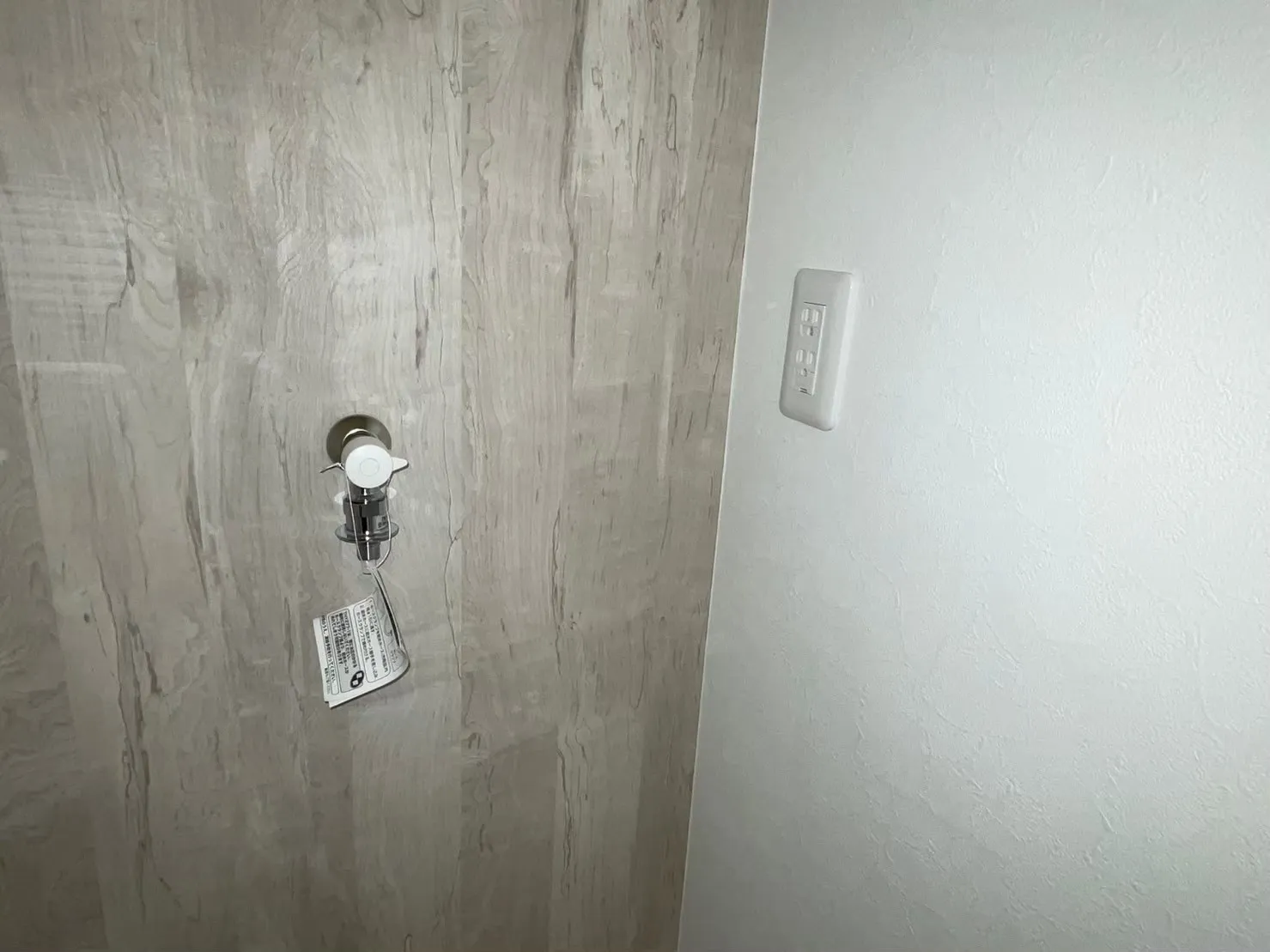 1F新規洗濯水栓設置