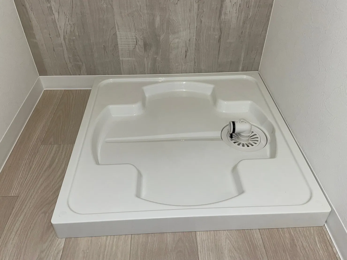 新規　洗濯防水パン設置