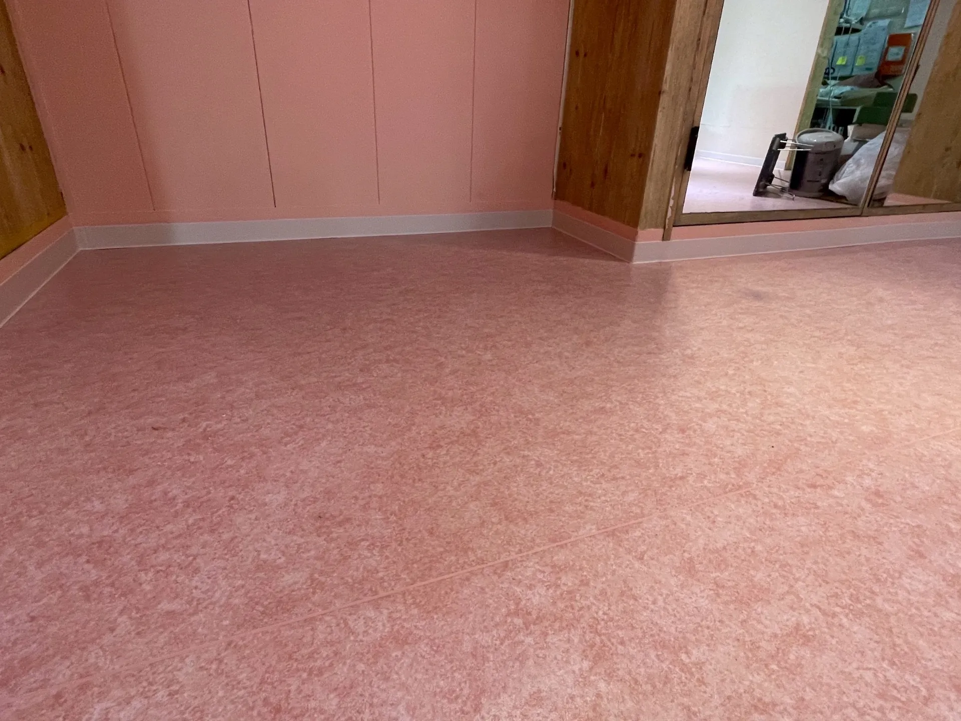 ソフト巾木張り後