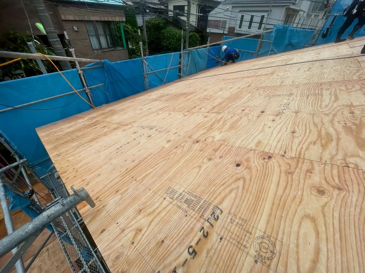 建前